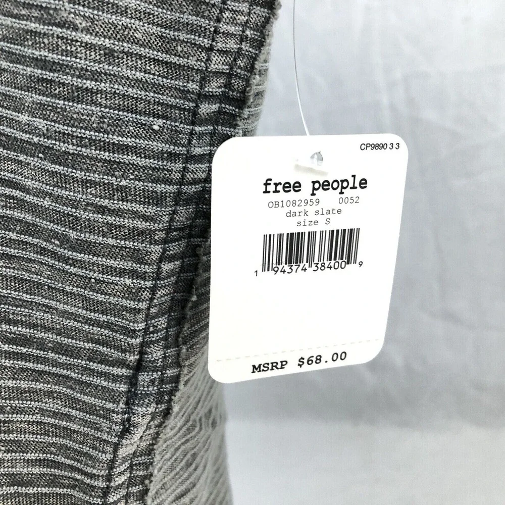 Free‎ People Movement Break Up Graphic Tee Open Back Slate Gray Size Small NWT